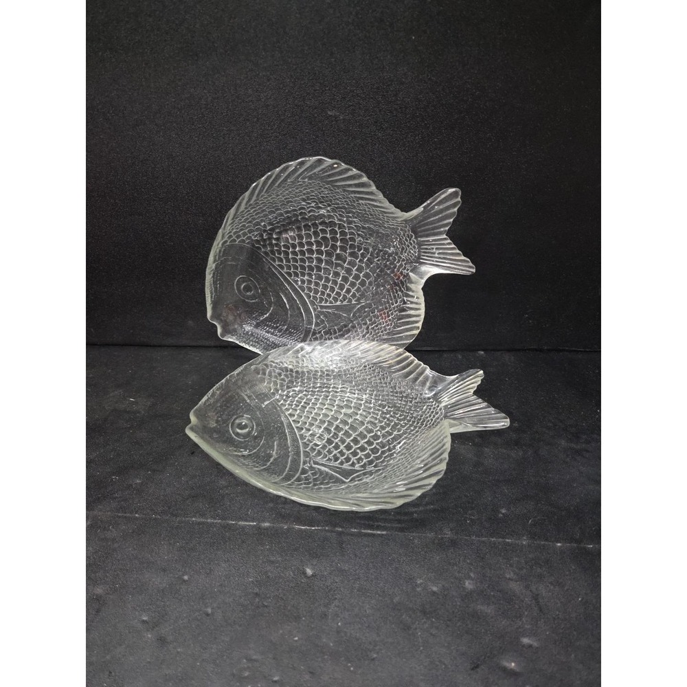 Arcoroc Clear Fish Salad Plates, Set of 2, Embossed‎ Pressed Glass, Tableware
